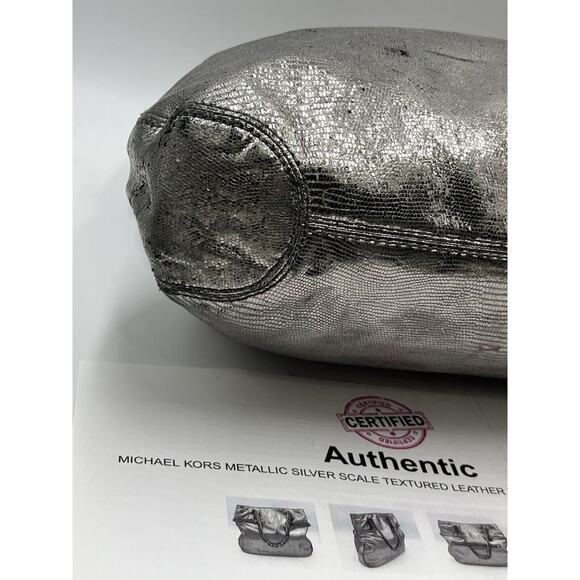 Michael Kors Authenticated Lacey Nickel Silver Leather Foldover Tote Metal Chain - Picture 10 of 15